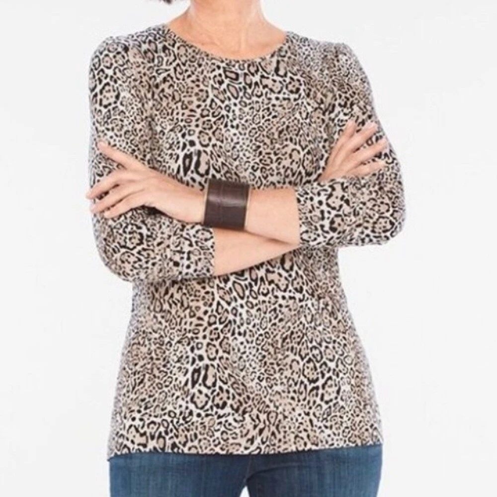 Chico's The Ultimate Tee Cotton Size 1 Med Leopard Print Long Sleeve Scoop Neck